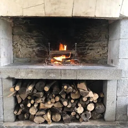 Charming 18th Century Chateau, Near Bayeux In Calvados, Normandie *