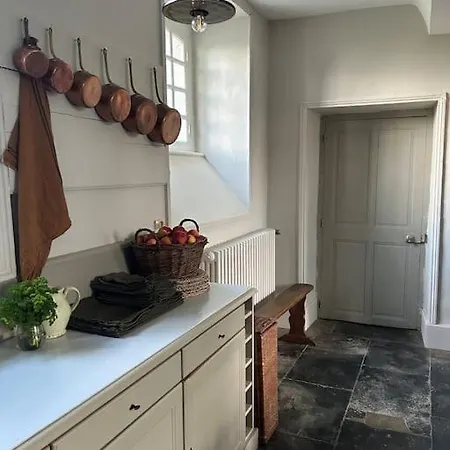 Chateau De Livry, Normandie Villa