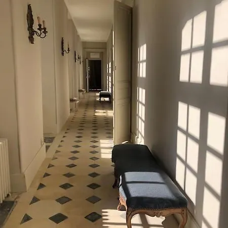 Chateau De Livry, Normandie * Livry (Calvados)