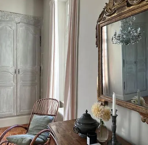 Charming 18th Century Chateau, Near Bayeux In Calvados, Normandie Villa