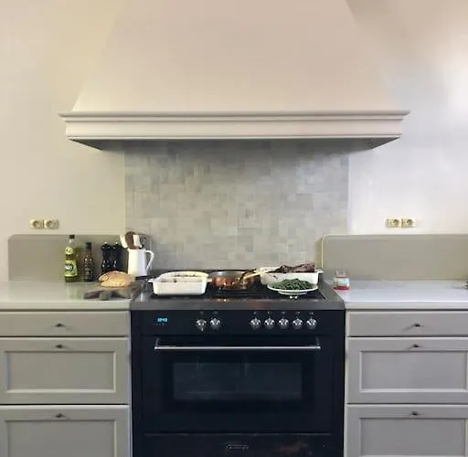 Chateau De Livry, Normandie *