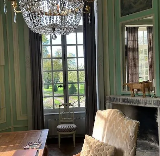 Villa Charming 18th Century Chateau, Near Bayeux In Calvados, Normandie